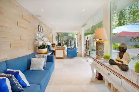 Aleva Villa Seminyak by Ini Vie Hospitality in Kuta Utara — foto 8