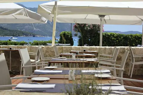 Sheraton Dubrovnik Riviera Hotel in Srebreno — foto 8