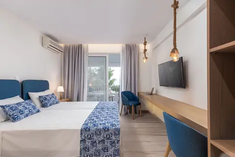 Sirocco Hotel in Δημοτική Ενότητα Λευκιμμαίων — foto 13