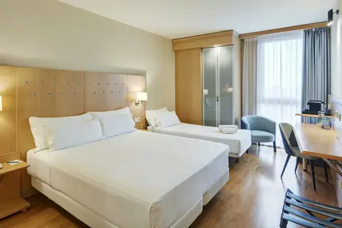 Sercotel Porta Barcelona in Sant Just Desvern — foto 23