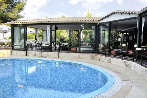 Hotel Lesse in Renaissance Hanioti Resort