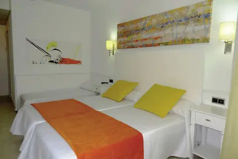 Hotel Stil Victoria Playa in es Migjorn Gran — foto 14