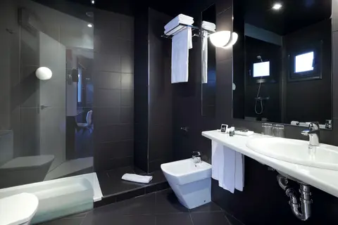 Exe Hotel El Magistral in Oviedo — foto 10