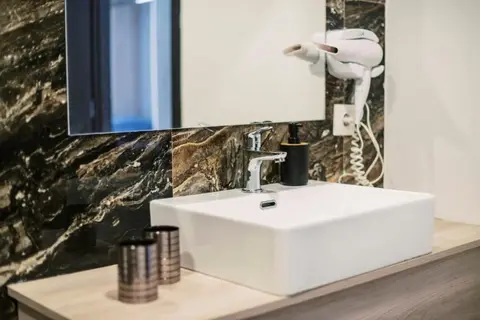 Bamboo Suites in Ιαλυσός — foto 21