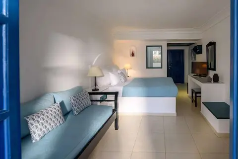 Veggera Hotel in Perissa Santorini — foto 4