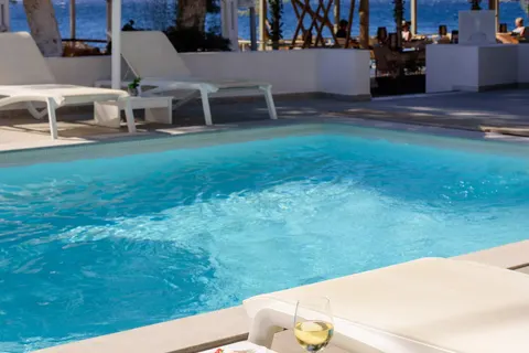 Alesahne Beach Hotel in Thira Municipal Unit — foto 17