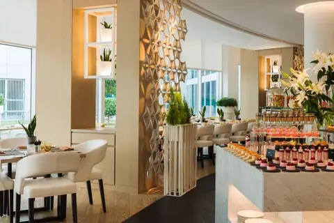 Le Royal Meridien Abu Dhabi in الدَّانَةْ — foto 20