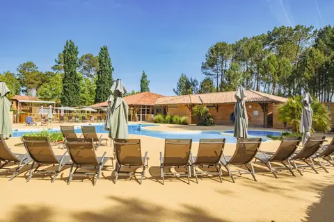 Vakantiepark Les Cottages Du Lac in Parentis-en-Born, foto 8
