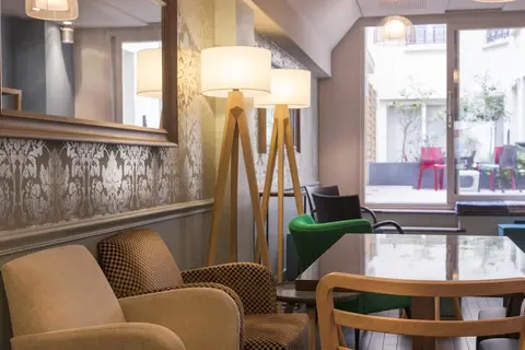 Hotel Magenta 38 by HappyCulture in Parijs — foto 13