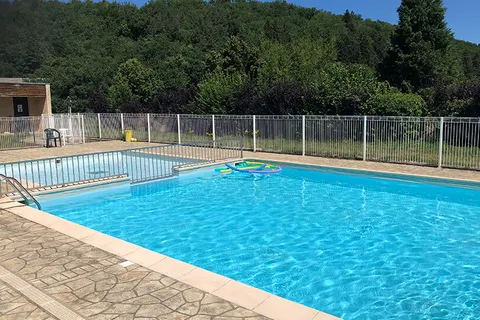 Vakantiepark Le Domaine De Confolant foto 2