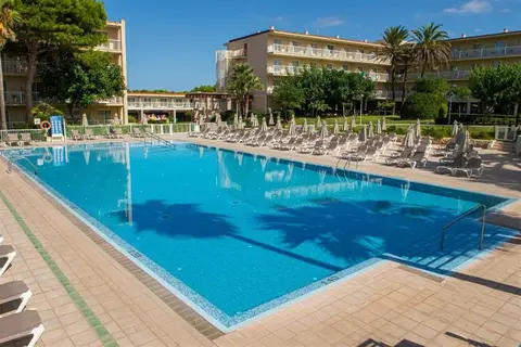 Club Hotel Aguamarina in es Mercadal — foto 5