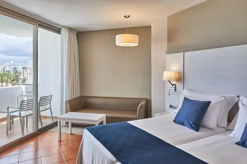 Tres Torres in Santa Eulària des Riu — foto 12