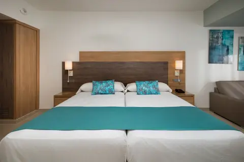 Riu Palace Tropical Bay Hotel in Negril — foto 2