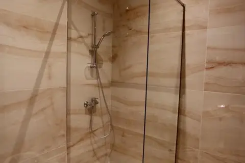 Aurelis Hotel in Tirana — foto 15