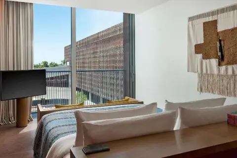 Potato Head Suites & Studios in Kuta Utara, foto 17