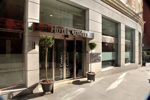 Porcel Ganivet in Madrid — foto 18
