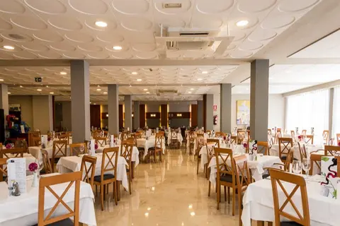 RH Princesa Hotel & SPA in Benidorm — foto 17