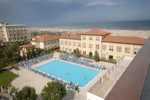 Club Hotel Dante in Cervia