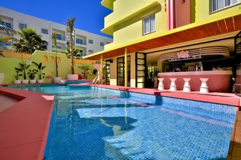 Tropicana Ibiza Suites in Sant Jordi de ses Salines — foto 20