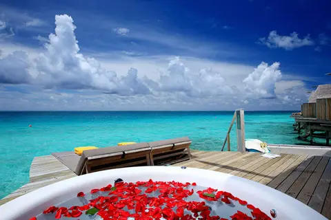 Centara Ras Fushi Resort & Spa Maldives in Centara Ras Fushi Resort & Spa — foto 26