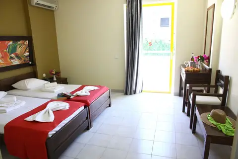 Porto Plazza Hotel in Chersonisos Municipal Unit, foto 4