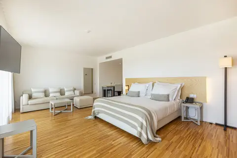 Algarve Race Resort Hotel in Mexilhoeira Grande — foto 10