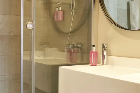 Moxy Patra Marina in Moxy Hotel (Patras Marina), foto 8