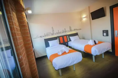 EasyHotel Manchester City Centre in Manchester — foto 12