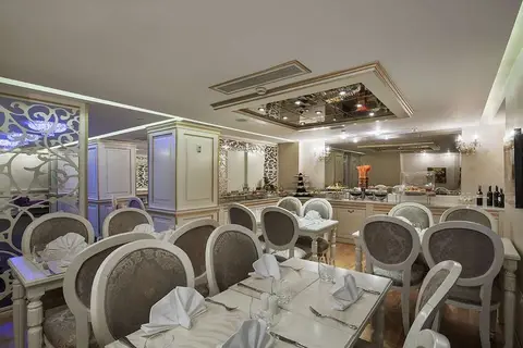 Crowne Plaza Istanbul Old City in İstanbul — foto 15