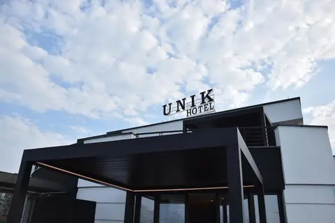 Unik Hotel in Tirana — foto 2