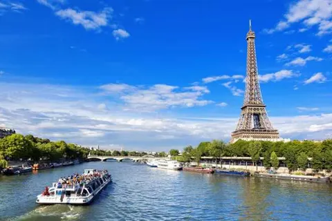 2-daagse busreis Parijs foto 1