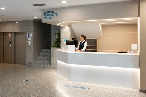 Aparthotel Campus in Oviedo — foto 2