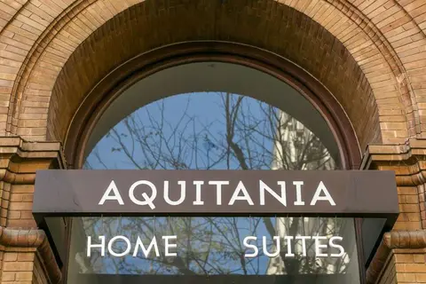 Aquitania Home Suites in Sevilla — foto 10