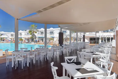 Arena Beach Fuerteventura in Corralejo — foto 21