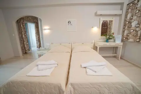 Hotel Pallada in Αγία Γαλήνη — foto 11