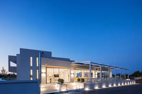 Nima Boutique Hotel in Dramia — foto 13