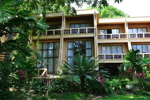 The Fair House Beach Resort in บ้านเฉวงน้อย — foto 4