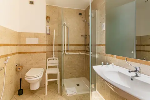 B&B HOTEL Pisa Airport in Pisa — foto 14