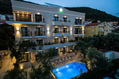 Hotel Harmony by Aycon in Petrovac na Moru — foto 20