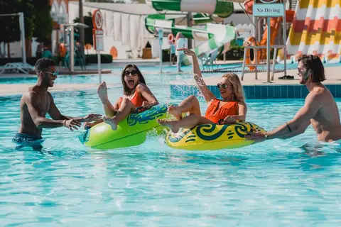 Sunrise Garden Beach Resort in Hurghada — foto 4