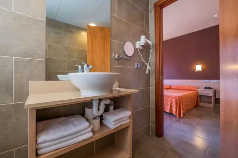 Hotel Tossa Beach in Tossa de Mar — foto 19