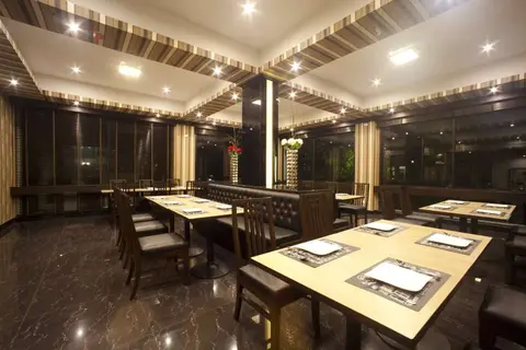 Chateau de Sukhumvit 56 in Bangkok — foto 2