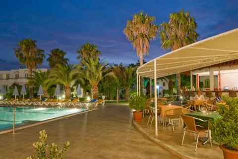 Alexandra Beach Aparthotel foto 6