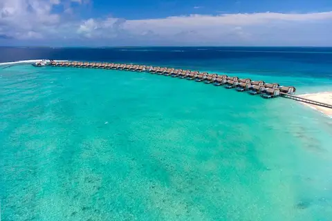 Emerald Maldives Resort & Spa in Rah Gili Maldives — foto 26