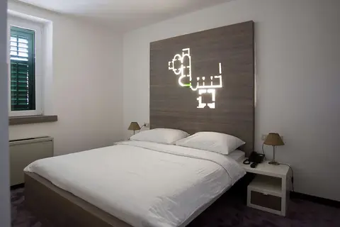 Hotel Slavija in Split — foto 18