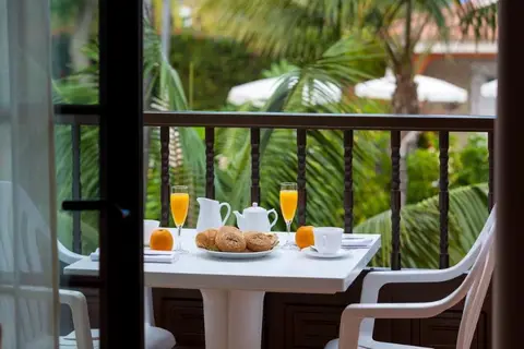 Apartamentos Ambassador in Puerto De La Cruz — foto 17