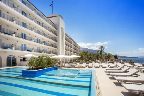 Bluesun Hotel Jadran in Tučepi