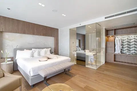 Maritim Hotel Plaza Tirana in Tirana — foto 28