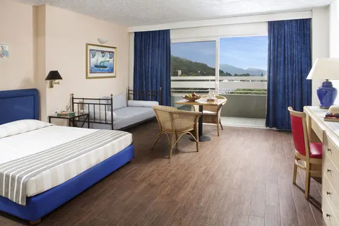 Fly & Go Dionysos Hotel foto 2