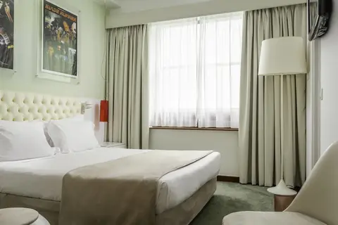 Hotel Florida in Almada — foto 16